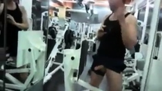 Masturbandose En El Gym