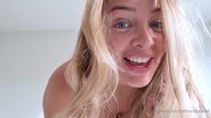 Hot blonde glamour babe solo plays to pleasure her hot body