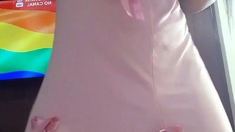 Young Amateur Girl Stripping and Masturbating Cam