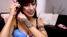 Brunette Solo Webcam Masturbation