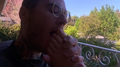 Amateur Foot Fetish Girlfriend Sucks and gives a Footjob