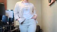 Lovely Blonde With Tight Pussy Masturbate Solo