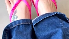 Linsey Dawn solo foot fetish